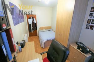 Photo 13- click for photo gallery